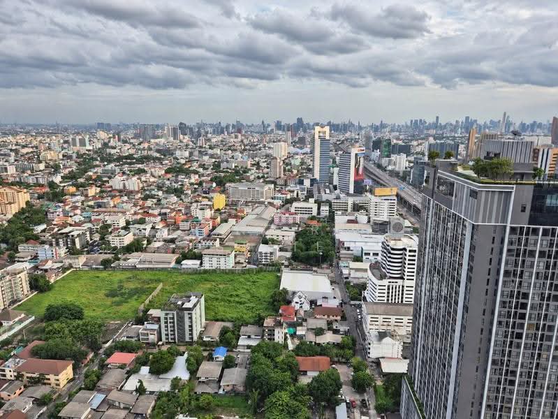 The Saint Residences Ladprao, bangkok, 588 Vibhavadi-Rangsit Road, Jom Phon, Chatuchak, Bangkok, 1 Bedroom, 30 sqm, Condo For Rent, by Living Real Estates, 500583746 - DDproperty.com