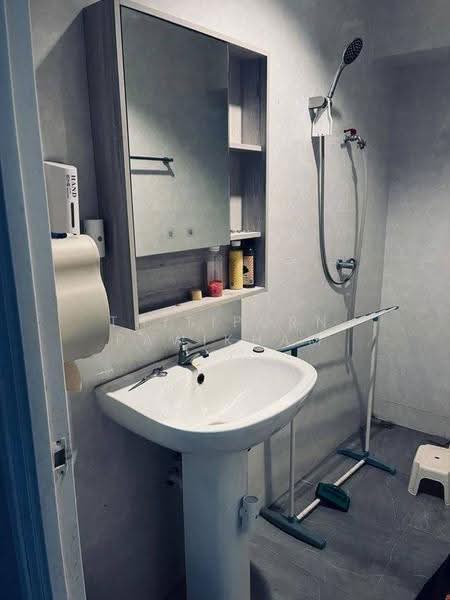 3-BR House, Chon Buri (Pattaya), Nong Pla Lai, Bang Lamung (Pattaya), Chon Buri (Pattaya), 3 Bedrooms, 263 sqm, Single Detached House For Rent, by Thitiporn Pawikham, 500583774 - DDproperty.com