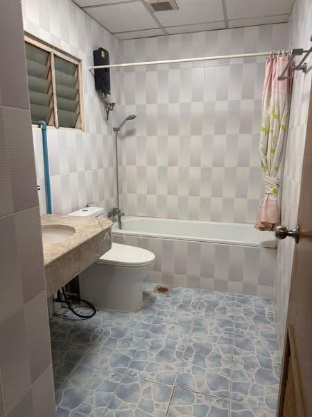 Petch 9 Tower, Bangkok, Phetchaburi 9 Alley, Thanon Phaya Thai, Ratchathewi, Bangkok, 2 Bedrooms, 110 sqm, Condo For Rent, by Piyawan Maiyapan, 500583817 - DDproperty.com