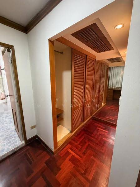 Petch 9 Tower, Bangkok, Phetchaburi 9 Alley, Thanon Phaya Thai, Ratchathewi, Bangkok, 2 Bedrooms, 110 sqm, Condo For Rent, by Piyawan Maiyapan, 500583817 - DDproperty.com