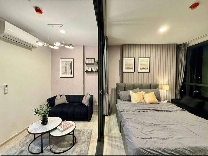 XT Huaikhwang, Bangkok, 244 Ratchadaphisek Road, Huai Khwang, Bangkok, 1 Bedroom, 30 sqm, Condo For Rent, by Somrad Phoopruksachart, 500583819 - DDproperty.com