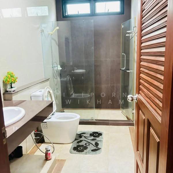 2-BR House, chon-buri, Nong Pru, Bang Lamung (Pattaya), Chon Buri (Pattaya), 2 Bedrooms, 304 sqm, Single Detached House For Sale, by Thitiporn Pawikham, 500583826 - DDproperty.com