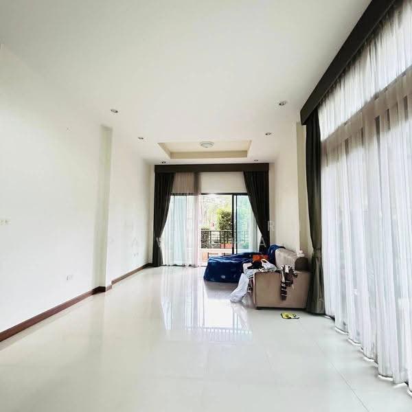 2-BR House, chon-buri, Nong Pru, Bang Lamung (Pattaya), Chon Buri (Pattaya), 2 Bedrooms, 304 sqm, Single Detached House For Sale, by Thitiporn Pawikham, 500583826 - DDproperty.com