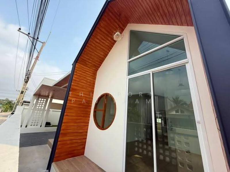 undefined, chon-buri, Ta Khian Tia, Bang Lamung (Pattaya), Chon Buri (Pattaya), 3 Bedrooms, 150 sqm, Single Detached House For Sale, by Thitiporn Pawikham, 500583861 - DDproperty.com