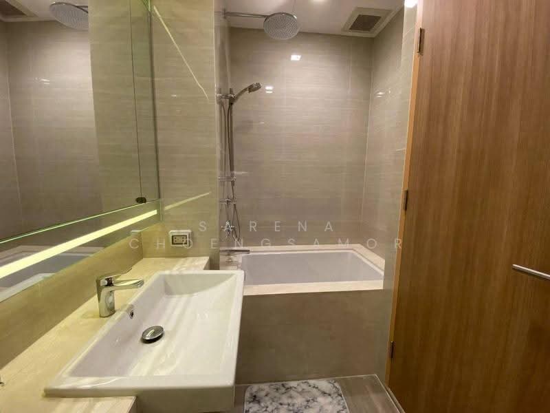 Noble BE33, Bangkok, 19 Soi Sukhumvit 33, Khlong Tan Nua, Watthana, Bangkok, 1 Bedroom, 40 sqm, Condo For Rent, by Sarena Choengsamor, 500583865 - DDproperty.com