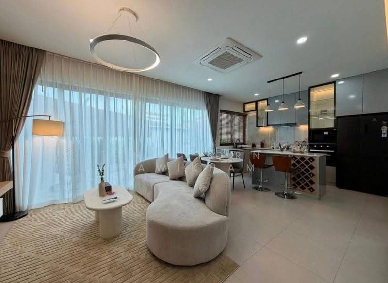 3-BR Villa, chon-buri, Nong Pru, Bang Lamung (Pattaya), Chon Buri (Pattaya), 3 Bedrooms, 210 sqm, Villa For Sale, by Thitiporn Pawikham, 500583897 - DDproperty.com