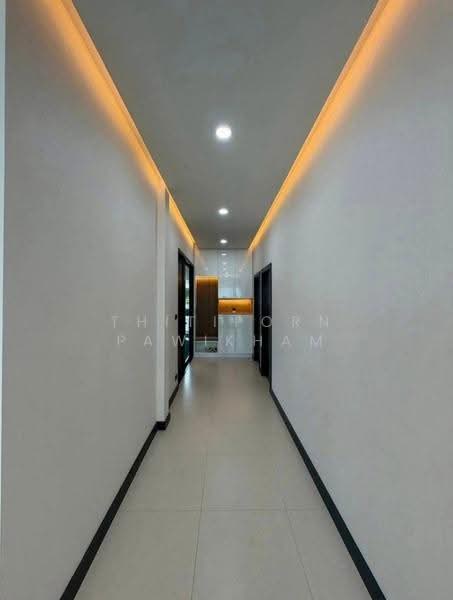 3-BR Villa, chon-buri, Nong Pru, Bang Lamung (Pattaya), Chon Buri (Pattaya), 3 Bedrooms, 210 sqm, Villa For Sale, by Thitiporn Pawikham, 500583897 - DDproperty.com