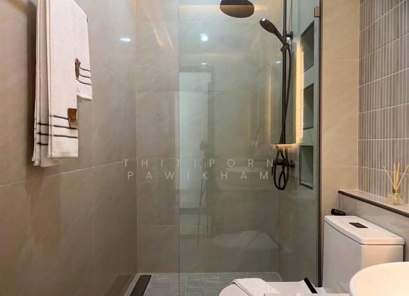 3-BR Villa, chon-buri, Nong Pru, Bang Lamung (Pattaya), Chon Buri (Pattaya), 3 Bedrooms, 210 sqm, Villa For Sale, by Thitiporn Pawikham, 500583897 - DDproperty.com