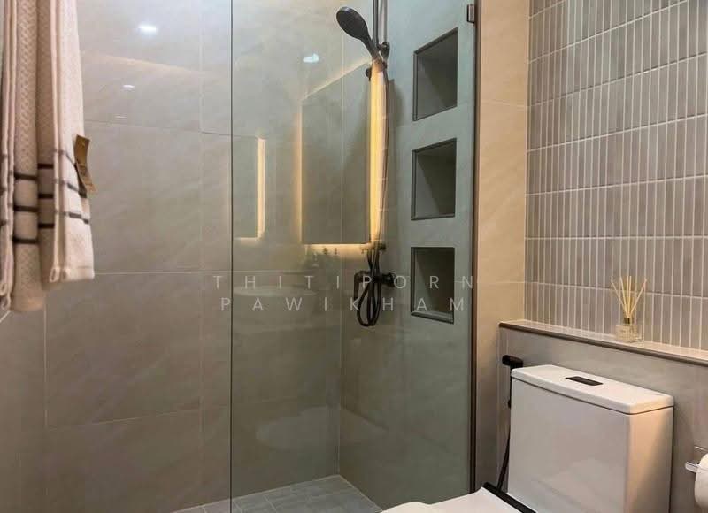 3-BR Villa, chon-buri, Nong Pru, Bang Lamung (Pattaya), Chon Buri (Pattaya), 3 Bedrooms, 210 sqm, Villa For Sale, by Thitiporn Pawikham, 500583897 - DDproperty.com