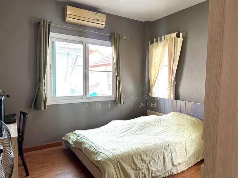 Casalunar Village : หมู่บ้านคาซาลูน่า, ชลบุรี, แสนสุข, เมืองชลบุรี, ชลบุรี, 240 ตร.ม., บ้านเดี่ยว ขาย, โดย Thitiporn Pawikham, 500583928 - DDproperty.com