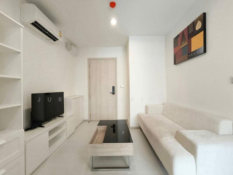 Rhythm Sukhumvit 42, Bangkok, Soi Sukhumvit 42, Sukhumvit Road, Phra Kanong, Khlong Toei, Bangkok, 1 Bedroom, 35 sqm, Condo For Rent, by Jurarat Srichat, 500583966 - DDproperty.com