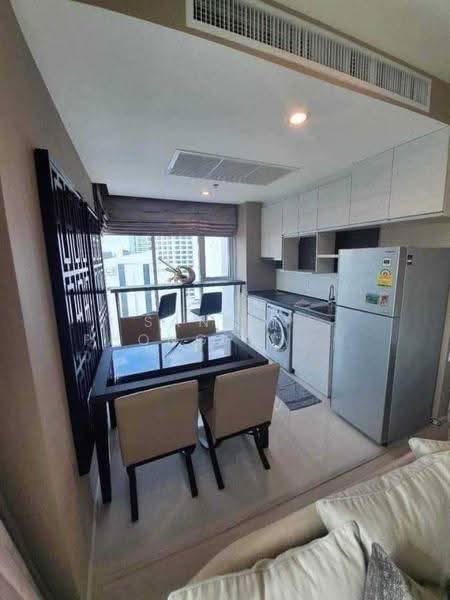 Life Ratchadapisek, Bangkok, 279 Ratchadapisaek Road, Huai Khwang, Bangkok, 2 Bedrooms, 65 sqm, Condo For Rent, by Sannop Phongpraphan, 500583970 - DDproperty.com
