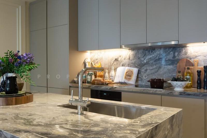 Via ARI, Bangkok, 42 Soi Ari 1, Samsen Nai, Phaya Thai, Bangkok, 3 Bedrooms, 178 sqm, Condo For Sale, by PROPMATCH CO., LTD., 500583983 - DDproperty.com