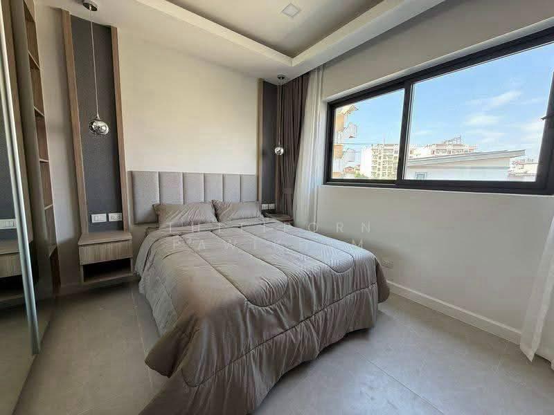 Zensiri Midtown Villas : เซนสิริ มิดทาวน์ วิลล่า, ชลบุรี, Soi 22 Chalemphrakiat, หนองปรือ, บางละมุง, ชลบุรี, 190 ตร.ม., บ้านเดี่ยว ขาย, โดย Thitiporn Pawikham, 500583994 - DDproperty.com