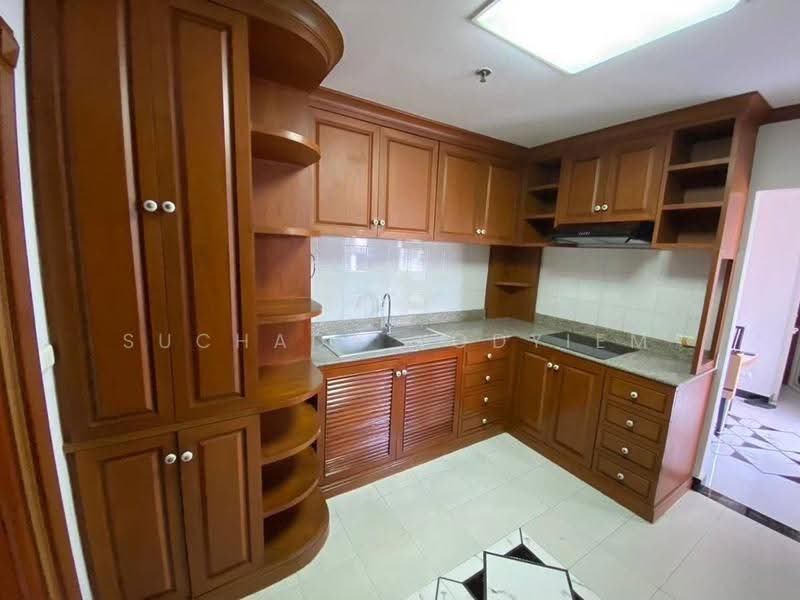 33 Tower : 33 ทาวเวอร์, กรุงเทพ, 399 ถนน สุขุมวิท, คลองตันเหนือ, วัฒนา, กรุงเทพ, 270 ตร.ม., คอนโด ขาย, โดย Suchada Yodyiem, 500584011 - DDproperty.com