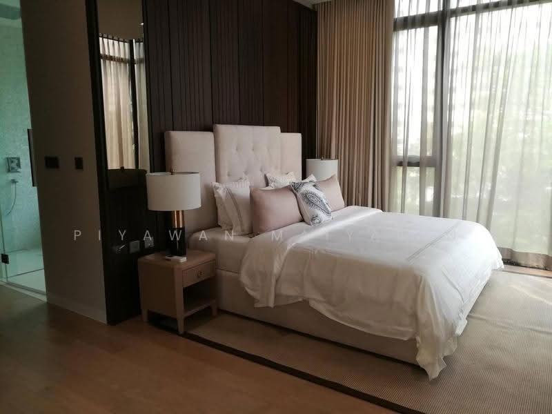 Royce Private Residences, Bangkok, 61 Soi Sukhumvit 31, Khlongtoei Nua, Watthana, Bangkok, 2 Bedrooms, 112 sqm, Condo For Rent, by Piyawan Maiyapan, 500584033 - DDproperty.com