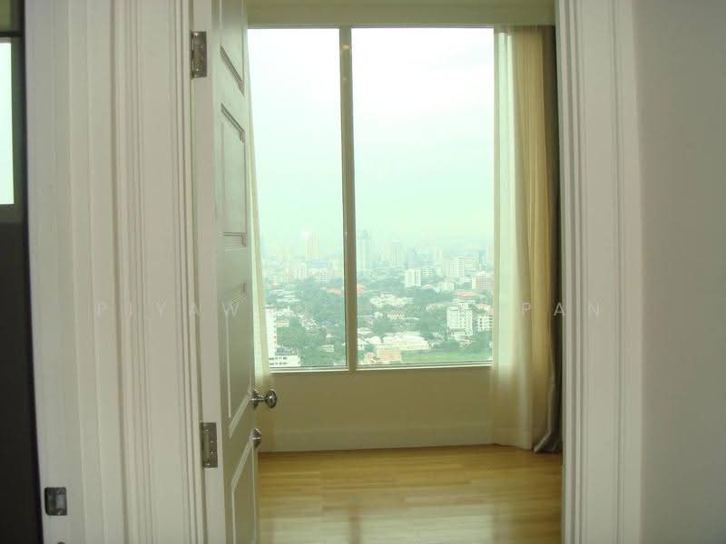 Royce Private Residences, Bangkok, 61 Soi Sukhumvit 31, Khlongtoei Nua, Watthana, Bangkok, 2 Bedrooms, 112 sqm, Condo For Rent, by Piyawan Maiyapan, 500584033 - DDproperty.com