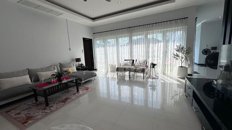 3BR Pool Villa Lagoon Garden Ko Kaeo | 450 SqM, Pet-Friendly ฿130K, Phuket, Ko Kaeo, Muang Phuket, Phuket, 3 Bedrooms, 450 sqm, Villa For Rent, by Fazwaz (Thailand) Co., Ltd., 500584041 - DDproperty.com