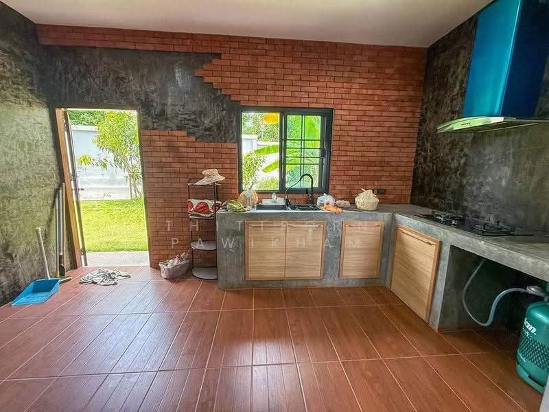 undefined, Chon Buri (Pattaya), Bang Phra, Si Racha, Chon Buri (Pattaya), 3 Bedrooms, 204 sqm, Single Detached House For Sale, by Thitiporn Pawikham, 500584042 - DDproperty.com