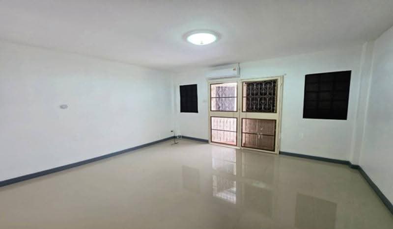 หมู่บ้านเมืองทรัพย์ธานี, bangkok, Min Buri, Bangkok, 2 Bedrooms, 120 sqm, Townhouse For Sale, by ชนะชาติ นนท์ตา, 500584057 - DDproperty.com