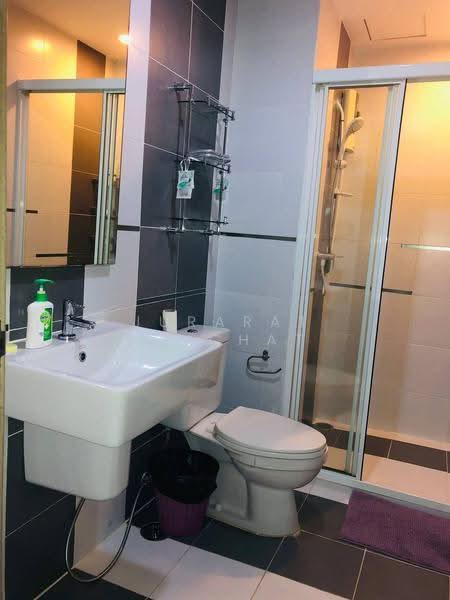 The Base Sukhumvit 77, Bangkok, 289 Sukhumvit 77 Road, Phra Kanong Nua, Watthana, Bangkok, 2 Bedrooms, 58 sqm, Condo For Rent, by Jurarat Srichat, 500584092 - DDproperty.com