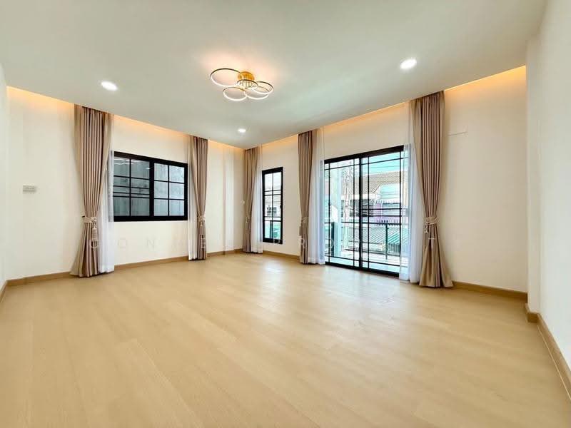 Montienthong Villa Phetkasem 88/1, bangkok, เพชรเกษม, Bang Kae Nua, Bang Khae, Bangkok, 4 Bedrooms, 110 sqm, Townhouse For Sale, by Connex Property, 500584119 - DDproperty.com