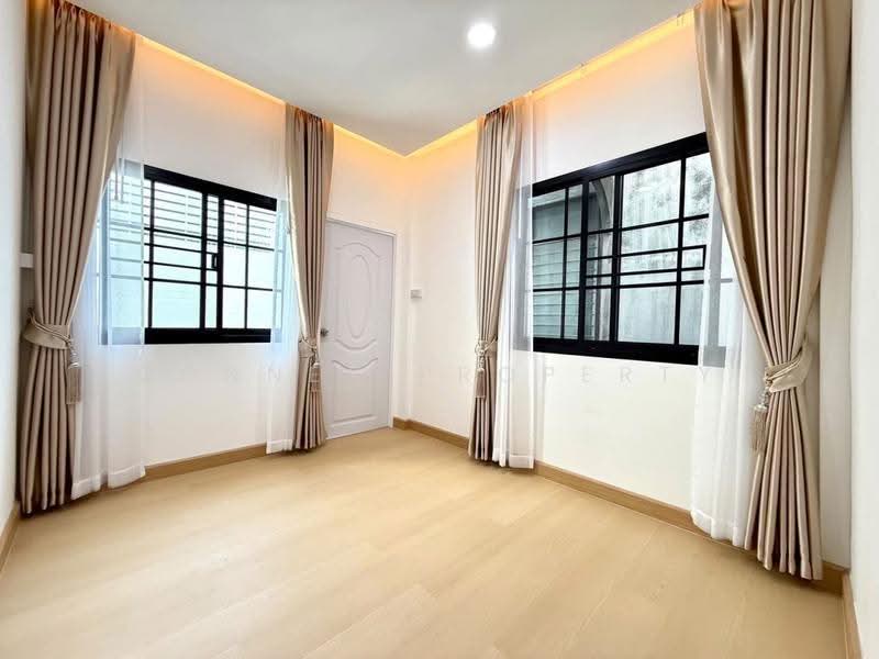 Montienthong Villa Phetkasem 88/1, bangkok, เพชรเกษม, Bang Kae Nua, Bang Khae, Bangkok, 4 Bedrooms, 110 sqm, Townhouse For Sale, by Connex Property, 500584119 - DDproperty.com