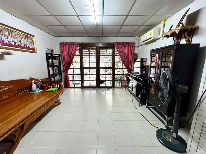 Ban Rom Ngao Mai, nonthaburi, Soi Ban Rom Ngao Mai, Bang Khu Rat, Bang Bua Thong, Nonthaburi, 2 Bedrooms, 80 sqm, Townhouse For Sale, by กรณวัสส์ กัณฑวัสส์วงส์, 500584159 - DDproperty.com
