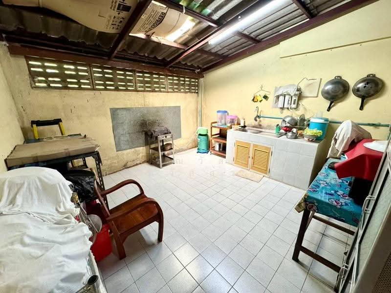Ban Rom Ngao Mai, nonthaburi, Soi Ban Rom Ngao Mai, Bang Khu Rat, Bang Bua Thong, Nonthaburi, 2 Bedrooms, 80 sqm, Townhouse For Sale, by กรณวัสส์ กัณฑวัสส์วงส์, 500584159 - DDproperty.com
