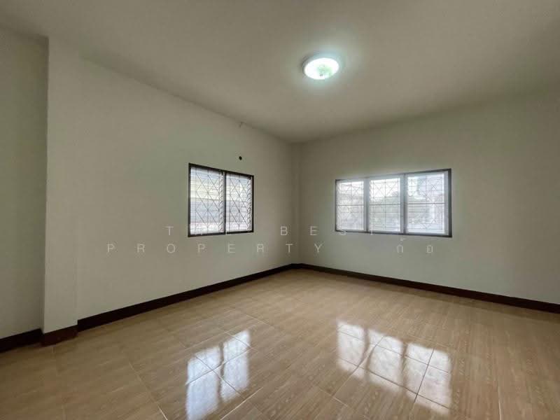 ทาวน์เฮ้าส์หน้าเมือง ปราจีนบุรี, prachin-buri, Nha Mueng, Muang Prachin Buri, Prachin Buri, 2 Bedrooms, 118 sqm, Townhouse For Sale, by The Best Property ก้อ, 500584190 - DDproperty.com