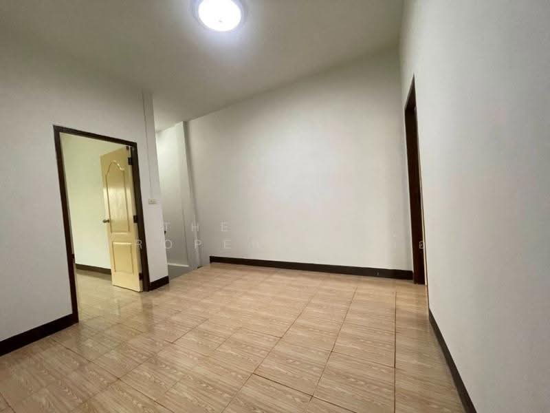 ทาวน์เฮ้าส์หน้าเมือง ปราจีนบุรี, prachin-buri, Nha Mueng, Muang Prachin Buri, Prachin Buri, 2 Bedrooms, 118 sqm, Townhouse For Sale, by The Best Property ก้อ, 500584190 - DDproperty.com