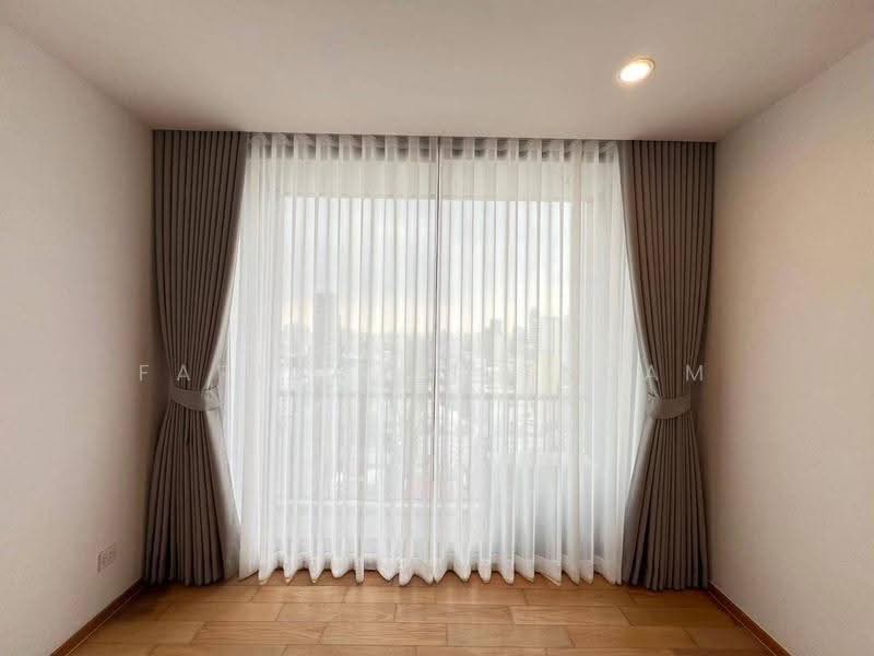 Noble Revo Silom, bangkok, 88 Soi Surasak Surasak Road, Silom, Bang Rak, Bangkok, 2 Bedrooms, 66 sqm, Condo For Sale, by Farida Phetnuam, 500584241 - DDproperty.com