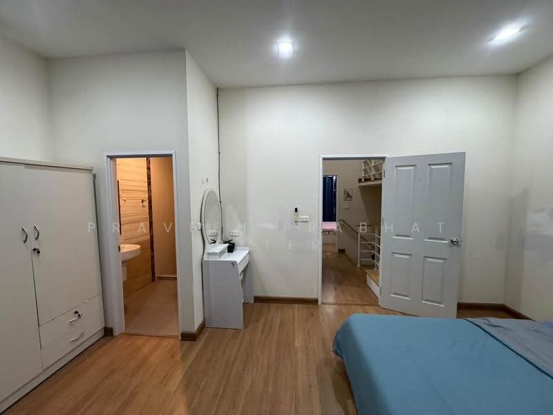 For Rent: Golden Town South Pattaya – 4-Bedroom House, chon-buri, Khao Talo Road, Nong Pru, Bang Lamung (Pattaya), Chon Buri (Pattaya), 4 Bedrooms, 117 sqm, Villa For Rent, by Praveen Peter, 500584352 - DDproperty.com