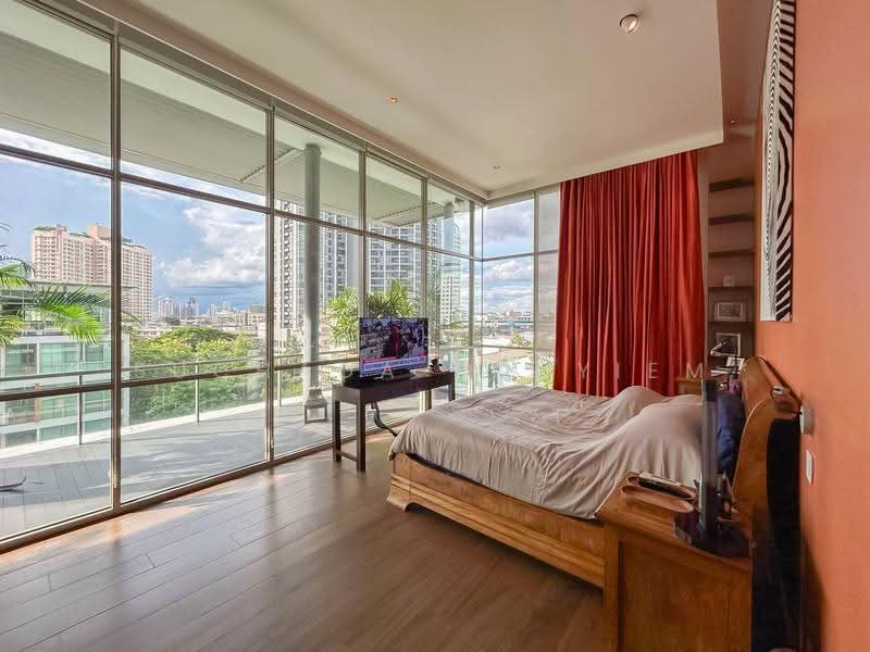 Ficus Lane, bangkok, Soi Sukhumvit 44/1, Phra Kanong, Khlong Toei, Bangkok, 4 Bedrooms, 472 sqm, Condo For Sale, by Suchada Yodyiem, 500584396 - DDproperty.com