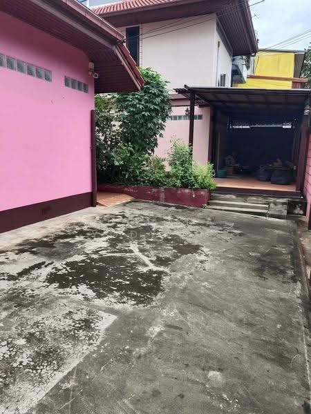 5-BR House, bangkok, Bang Khun Sri, Bangkok Noi, Bangkok, 5 Bedrooms, 400 sqm, Single Detached House For Sale, by Suchada Yodyiem, 500584406 - DDproperty.com