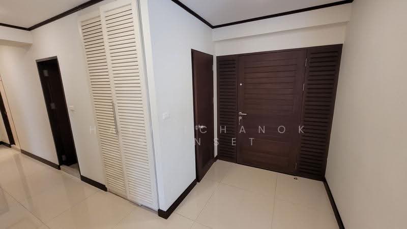 Saranjai Mansion, Bangkok, Soi Sukhumvit 6, Khlong Toei, Bangkok, 3 Bedrooms, 214 sqm, Condo For Rent, by Hathaichanok Saenset, 500584444 - DDproperty.com