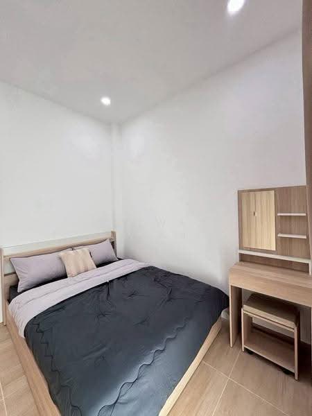 3BR Pool House Ratsada Phuket | Pet-Friendly Near Town ฿65K/Month, Phuket, Ratsada, Muang Phuket, Phuket, 3 Bedrooms, 176 sqm, Single Detached House For Rent, by Fazwaz (Thailand) Co., Ltd., 500584458 - DDproperty.com