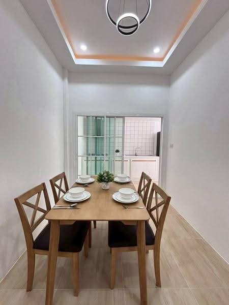 3BR Pool House Ratsada Phuket | Pet-Friendly Near Town ฿65K/Month, Phuket, Ratsada, Muang Phuket, Phuket, 3 Bedrooms, 176 sqm, Single Detached House For Rent, by Fazwaz (Thailand) Co., Ltd., 500584458 - DDproperty.com