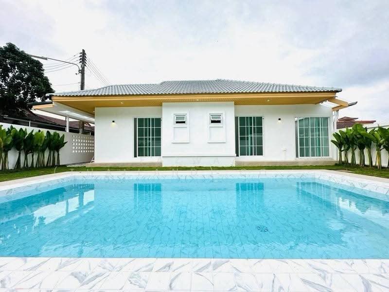 บ้านพูลวิลล่า 3 ห้องนอน รัษฎา ภูเก็ต | Pet-Friendly ใกล้เมือง ฿65K, ภูเก็ต, รัษฎา, เมืองภูเก็ต, ภูเก็ต, 176 ตร.ม., บ้านเดี่ยว ให้เช่า, โดย Fazwaz (Thailand) Co., Ltd., 500584458 - DDproperty.com