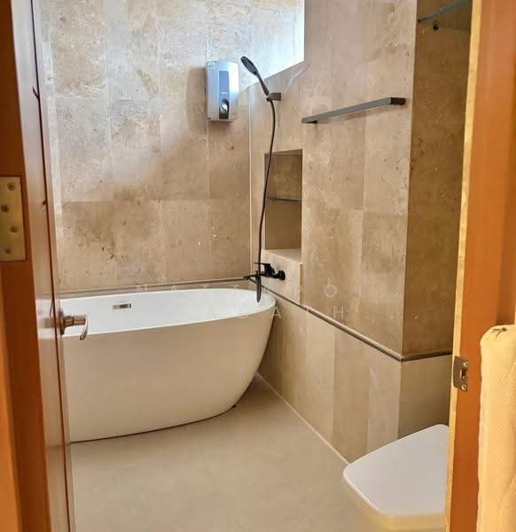 River House Condominium, Bangkok, 764 Lat Ya Road, Khlong San, Bangkok, 3 Bedrooms, 220 sqm, Condo For Rent, by Nattapol Jedsadathitikul, 500584459 - DDproperty.com