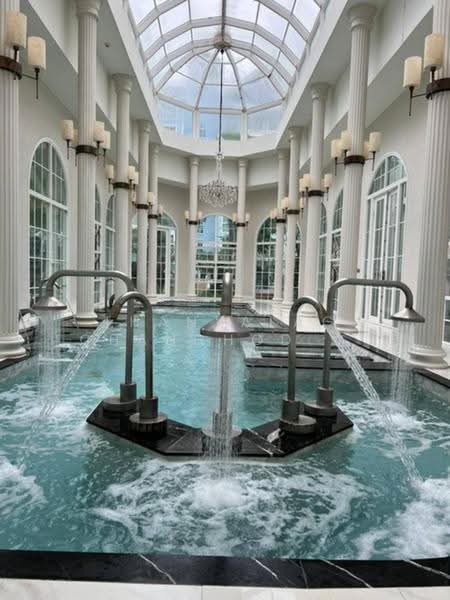 Grand Florida Beachfront : แกรนด์ ฟลอริด้า บีชฟร้อนท์, ชลบุรี, ซอยนาจอมเทียน 14, นาจอมเทียน, สัตหีบ, ชลบุรี, 36 ตร.ม., คอนโด ขาย, โดย Thanyalag Chanchodtanakul, 500584485 - DDproperty.com