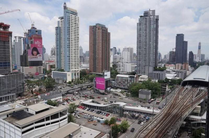Life Asoke, Bangkok, Asoke-Dindang Road, Bang Kapi, Huai Khwang, Bangkok, 2 Bedrooms, 55 sqm, Condo For Rent, by Pattada Letikul, 500584584 - DDproperty.com