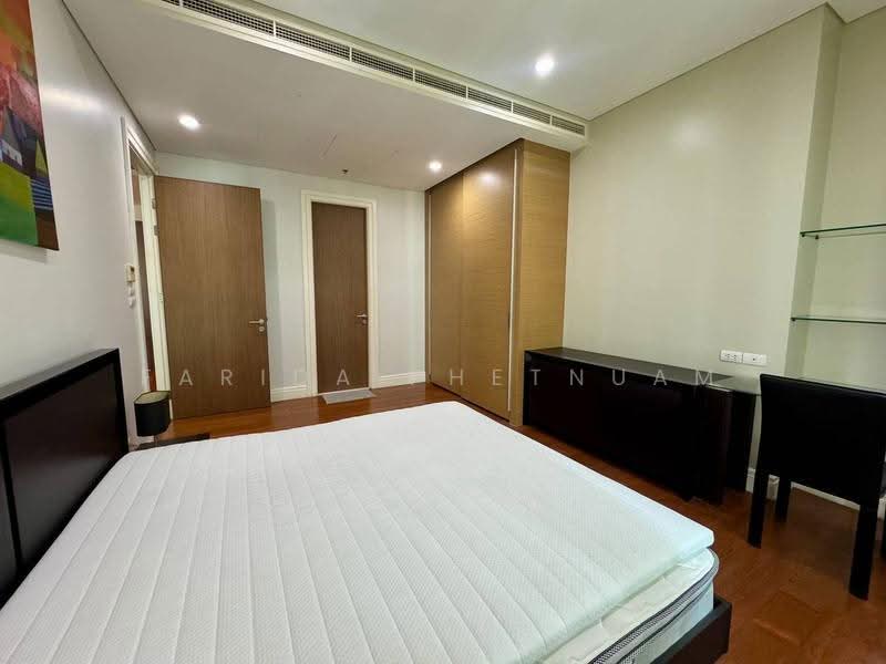 Bright Sukhumvit 24, Bangkok, Sukhumvit 24 Alley, Khong Tan, Khlong Toei, Bangkok, 1 Bedroom, 67 sqm, Condo For Rent, by Farida Phetnuam, 500584599 - DDproperty.com