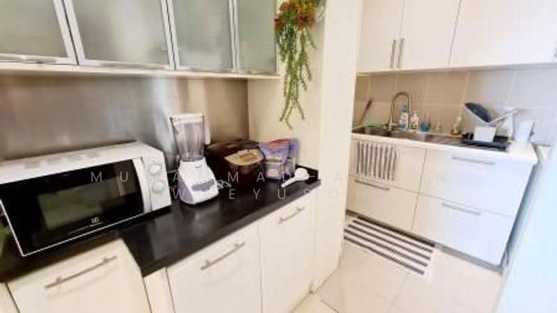 The Lakes, bangkok, 123 Ratchadaphisek Road, Khlong Toei, Bangkok, 2 Bedrooms, 110 sqm, Condo For Sale, by Muhammad-ameen Waeyusoh, 500584619 - DDproperty.com