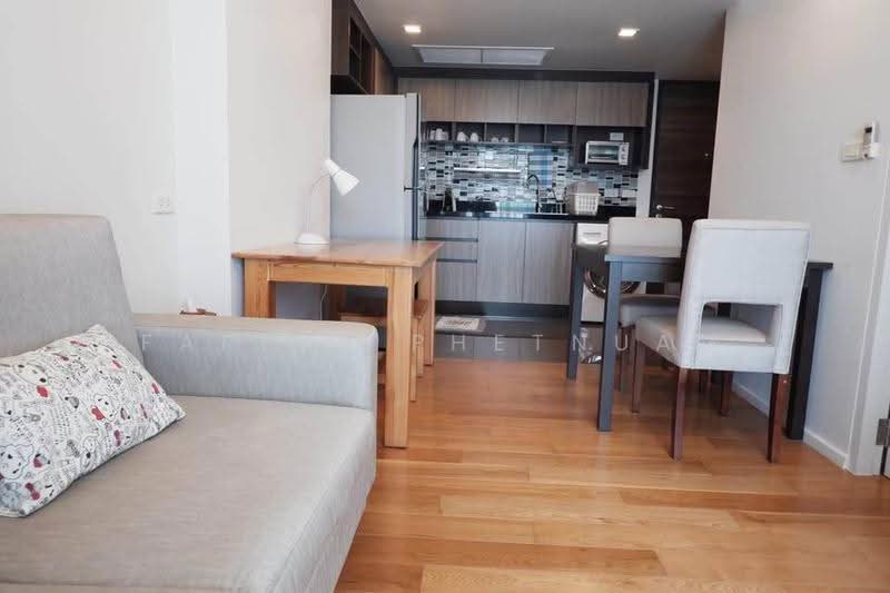Focus Ploenchit, Bangkok, Soi Sukhumvit 2, Khlong Toei, Bangkok, 1 Bedroom, 35 sqm, Condo For Sale, by Farida Phetnuam, 500584661 - DDproperty.com
