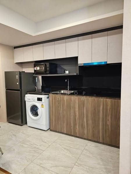 Lloyd Soonvijai-Thonglor, bangkok, Soi Phetchaburi 47, Phetchaburi Road, Bang Kapi, Huai Khwang, Bangkok, 1 Bedroom, 28 sqm, Condo For Rent, by Sannop Phongpraphan, 500584687 - DDproperty.com