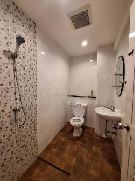 Sammakon Ramkhamhaeng, bangkok, Ramkhamhaeng Road, Saphan Sung, Bangkok, 3 Bedrooms, 220 sqm, Single Detached House For Sale, by Rachen Nopsuwan, 500584689 - DDproperty.com