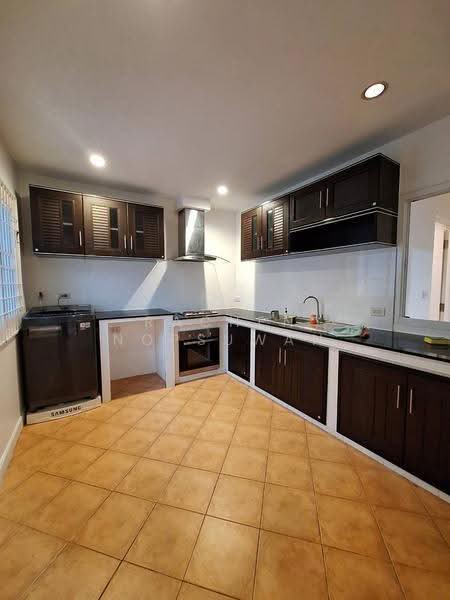 Sammakon Ramkhamhaeng, bangkok, Ramkhamhaeng Road, Saphan Sung, Bangkok, 3 Bedrooms, 220 sqm, Single Detached House For Sale, by Rachen Nopsuwan, 500584689 - DDproperty.com