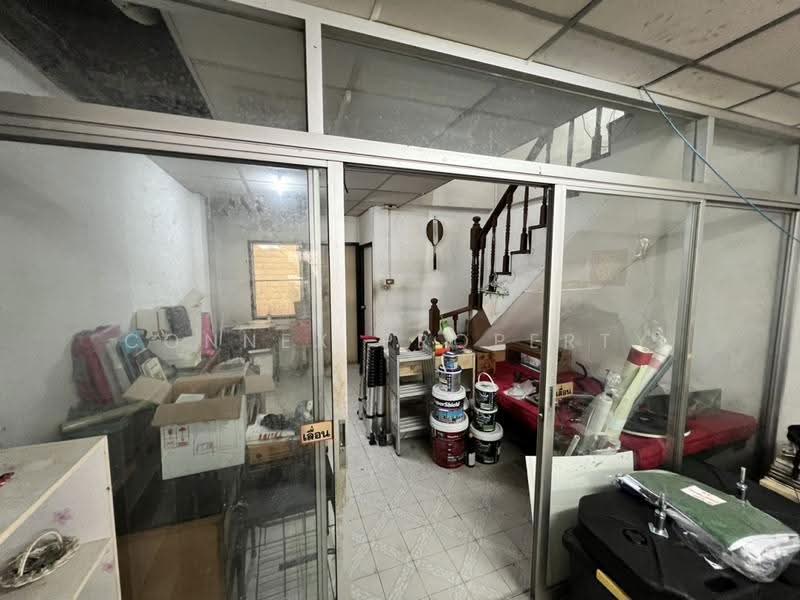 ฟ้าหลวงวิลเลจ, นนทบุรี, บางกรวย-กรุงเทพ, คลองเกลือ, ปากเกร็ด, นนทบุรี, 64 ตร.ม., ทาวน์เฮ้าส์ ขาย, โดย Connex Property, 500584724 - DDproperty.com