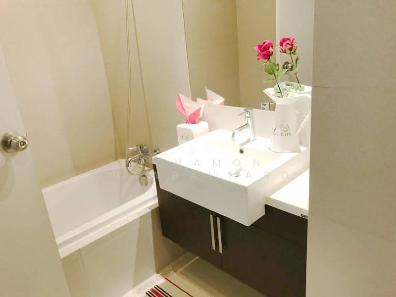 Noble Solo, Bangkok, 988 Thong Lo, Khlong Tan Nua, Watthana, Bangkok, 1 Bedroom, 47 sqm, Condo For Rent, by Pichamon Chawbantard, 500584737 - DDproperty.com